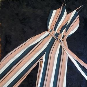 2/$15🦋 ❣Jumpsuit❣